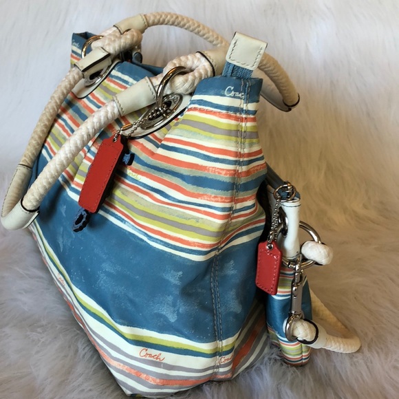 COACH ToTe & WristLET Nautical Beach 🏖 - Picture 5 of 8